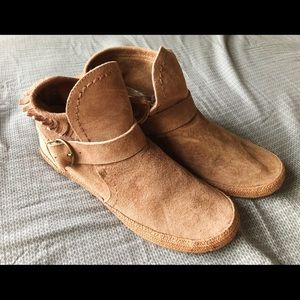 Ugg booties